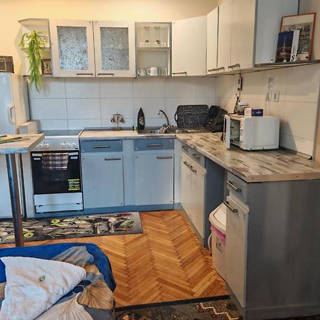 Rakoczi Guesthouse Мишкольц Экстерьер фото